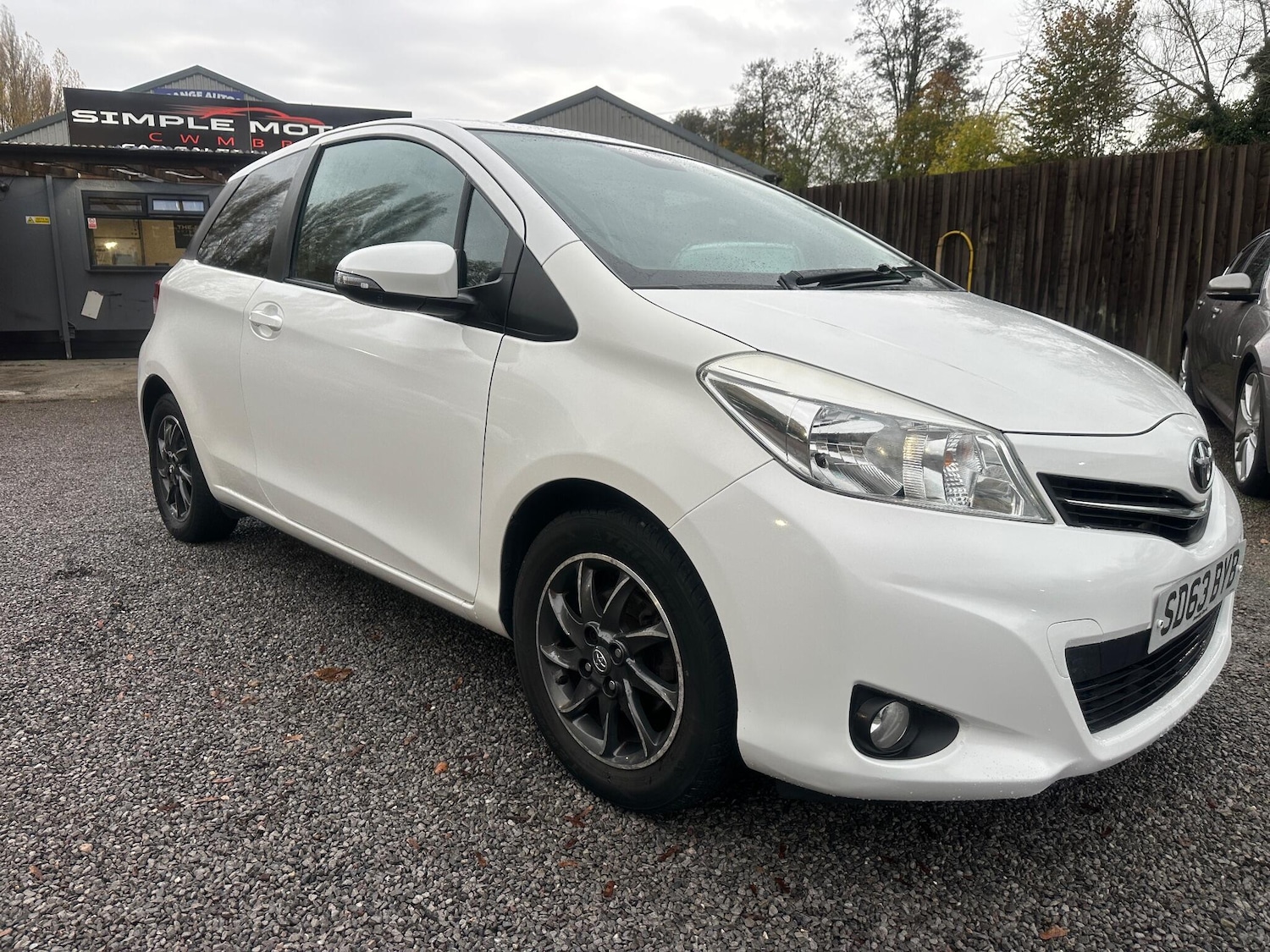 Used Toyota Yaris 2013 for sale - 76484761: Photo 7