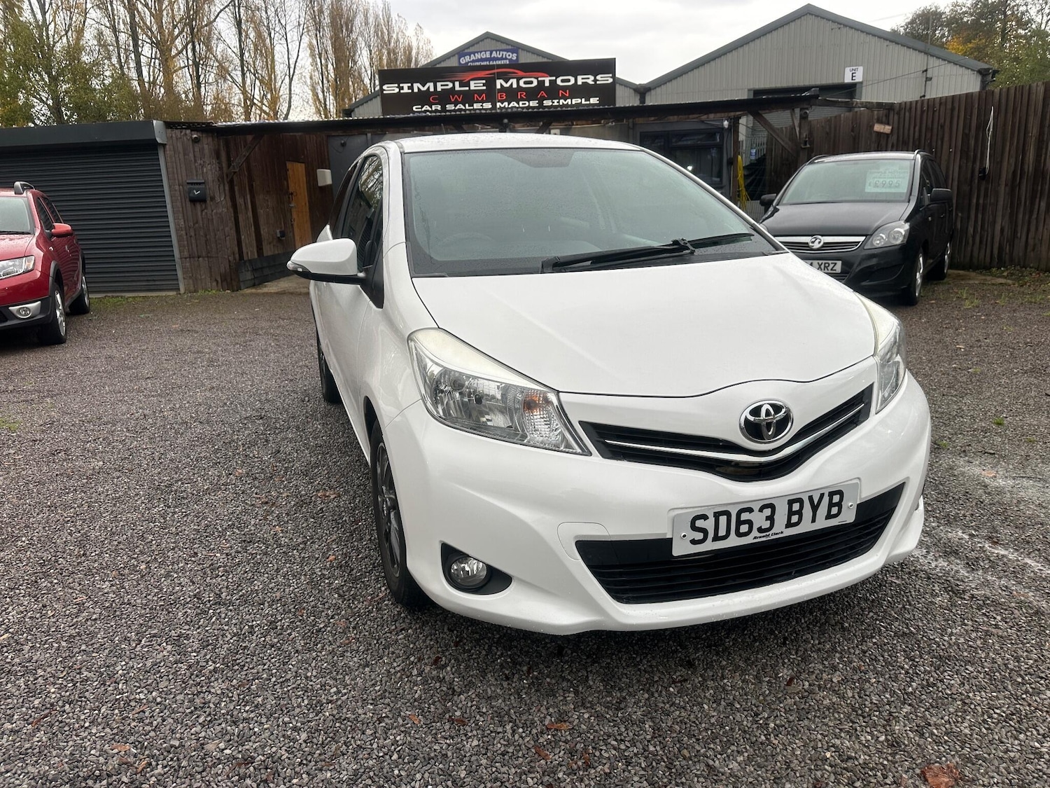 Used Toyota Yaris 2013 for sale - 76484761: Photo 79
