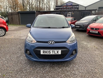 Used Hyundai i10 2015 for sale - 76607610: Photo