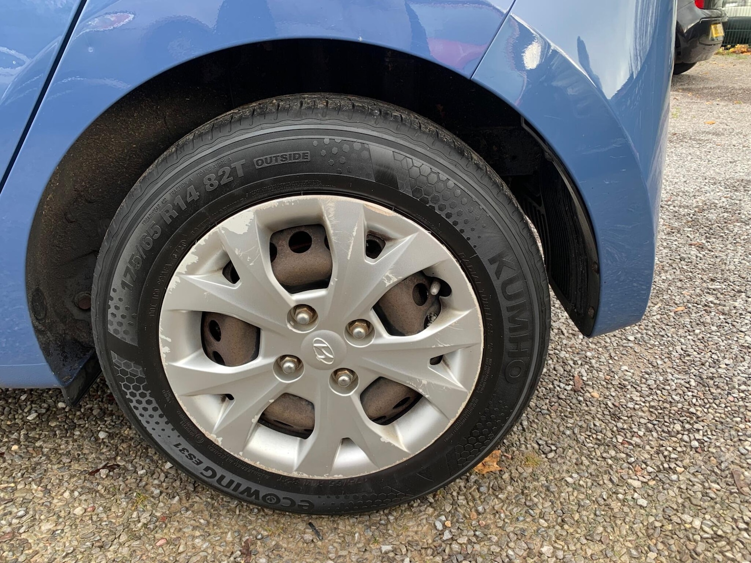 Used Hyundai i10 2015 for sale - 76607610: Photo 63