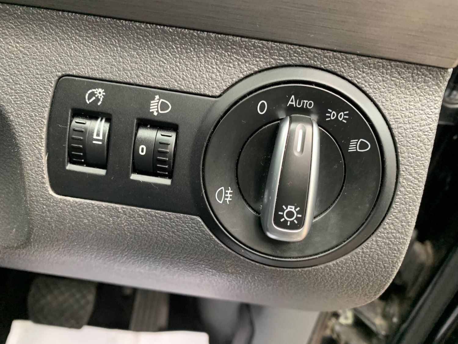 Used Volkswagen Touran 2014 for sale - 77330961: Photo 18