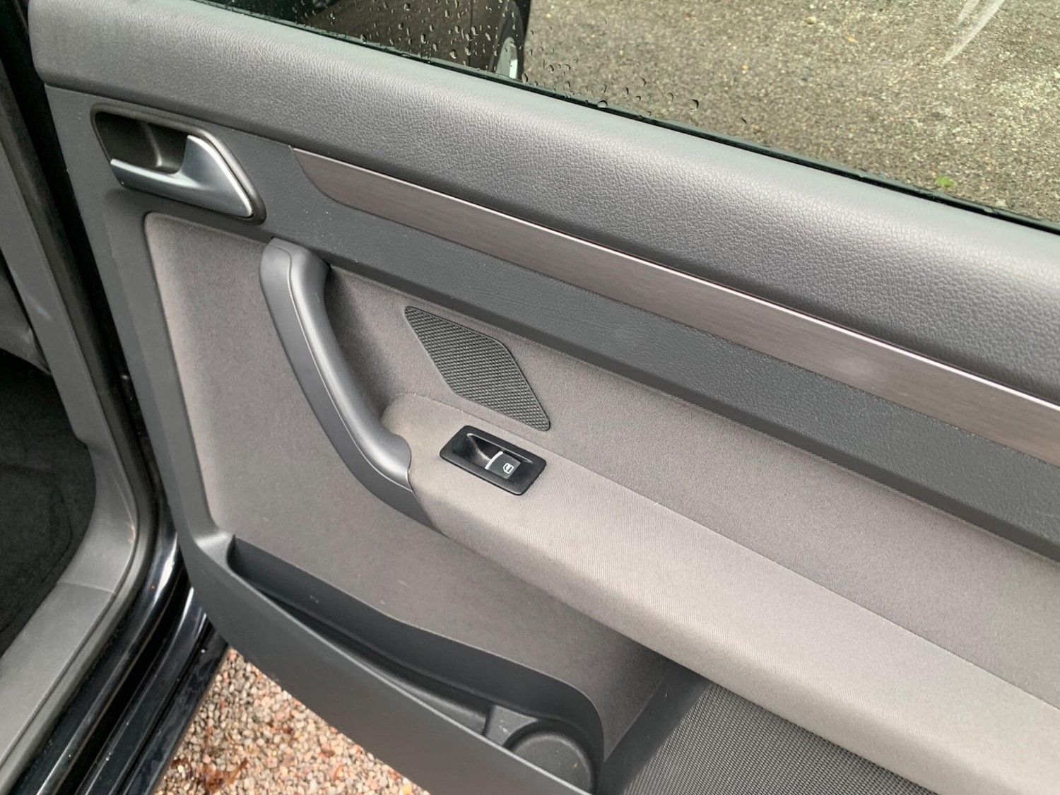 Used Volkswagen Touran 2014 for sale - 77330961: Photo 24