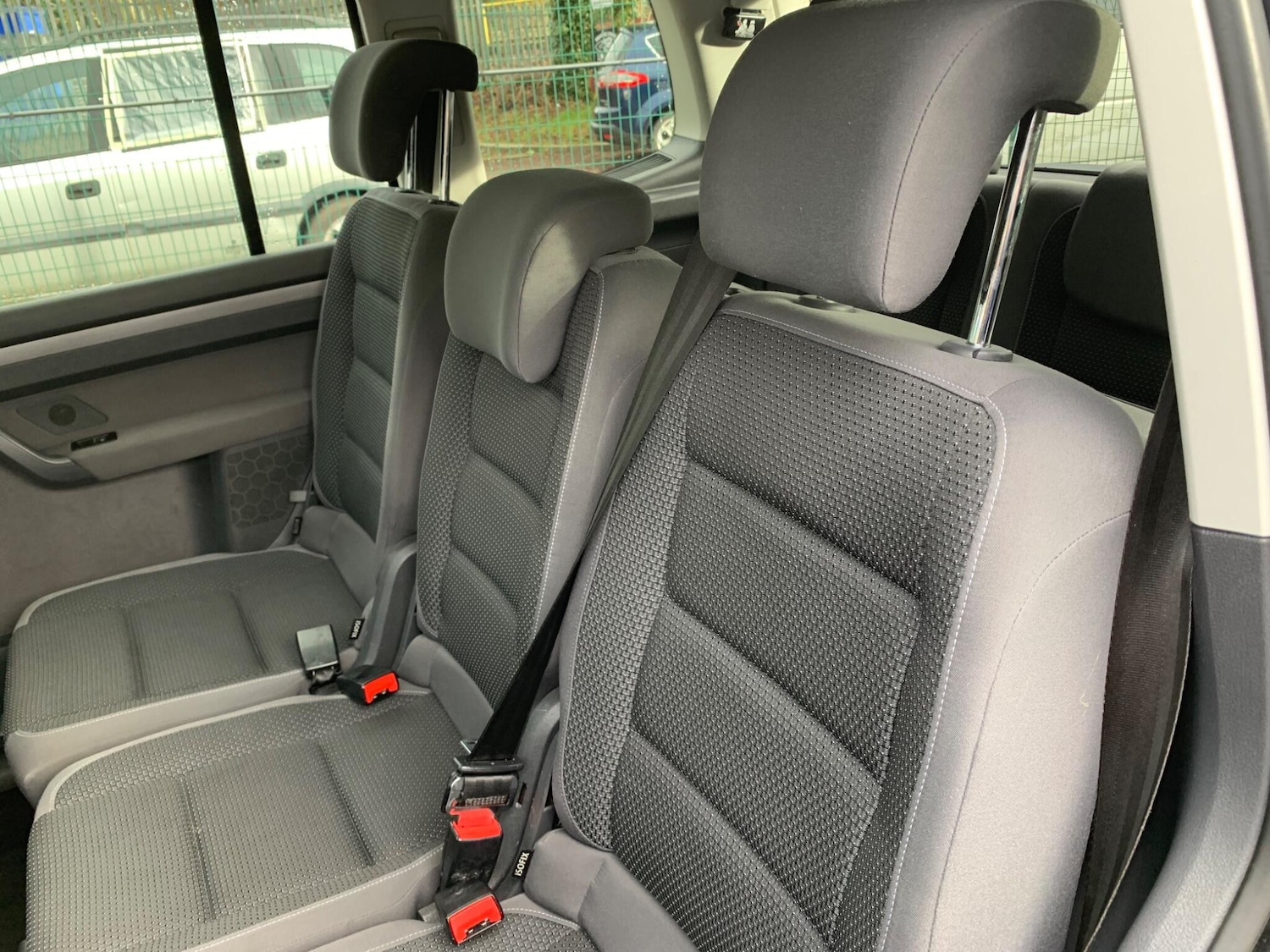 Used Volkswagen Touran 2014 for sale - 77330961: Photo 30