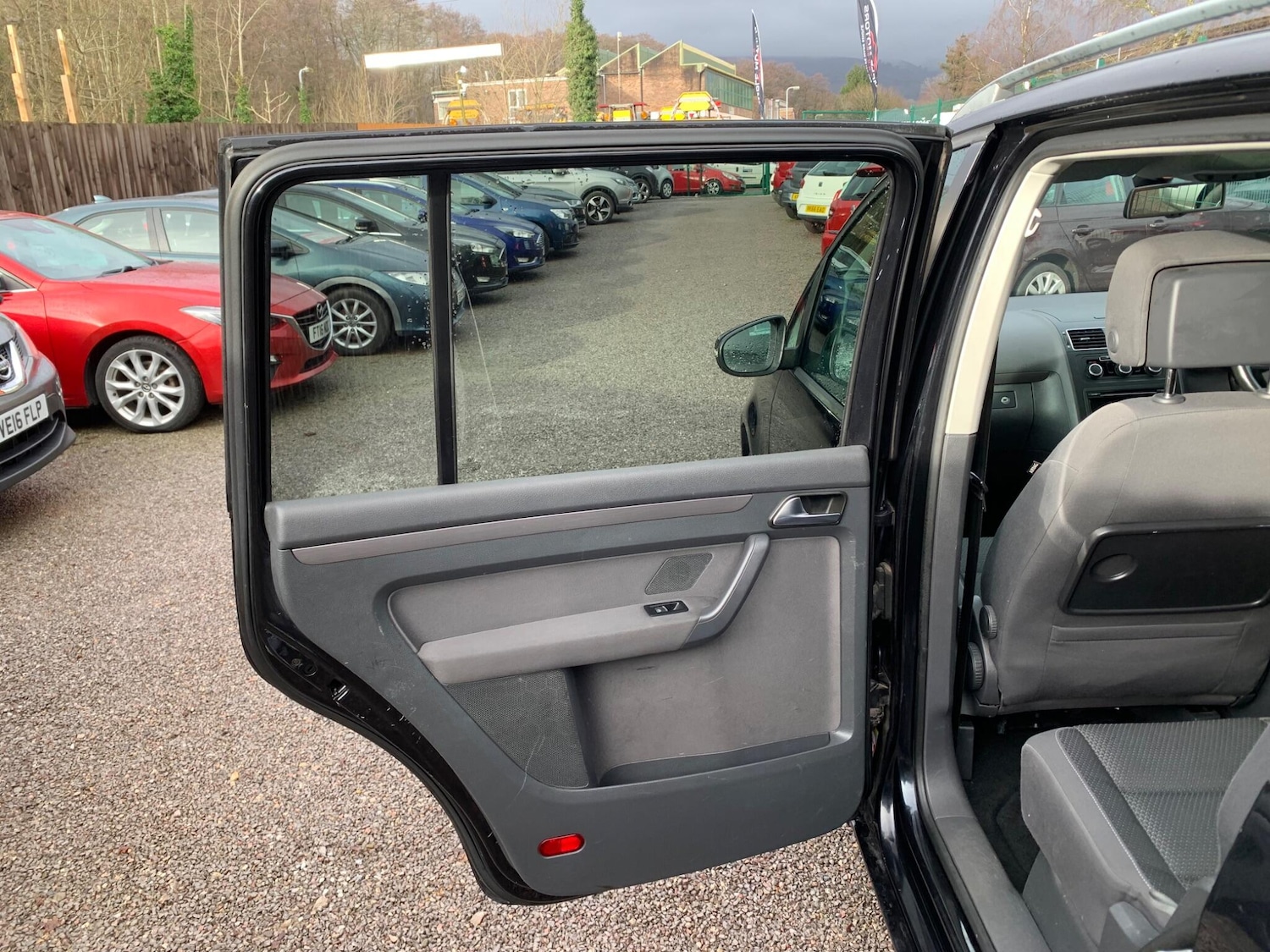 Used Volkswagen Touran 2014 for sale - 77330961: Photo 33