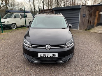 Used Volkswagen Touran 2014 for sale - 77330961: Photo