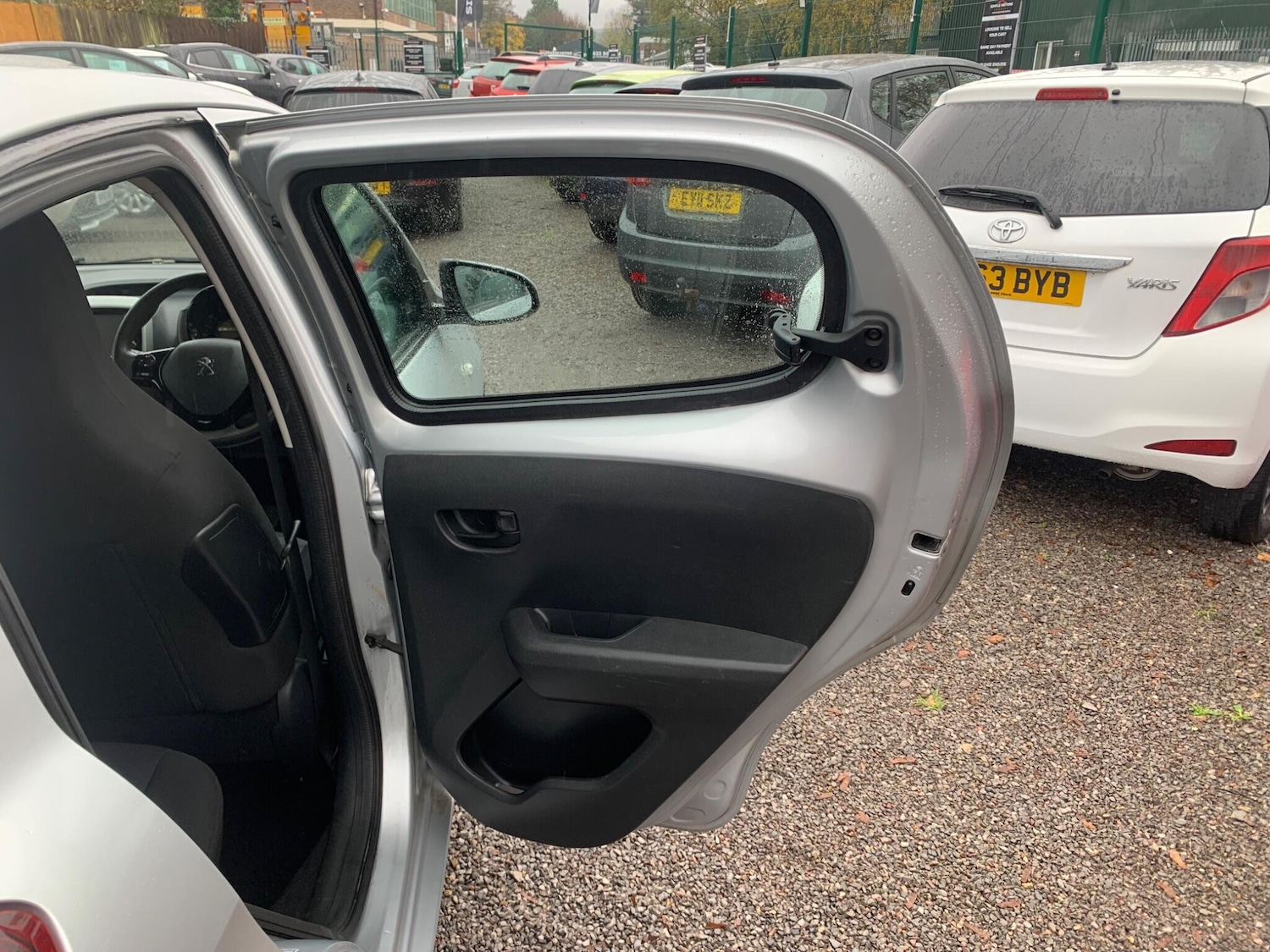 Used Peugeot 108 2015 for sale - 76538781: Photo 21