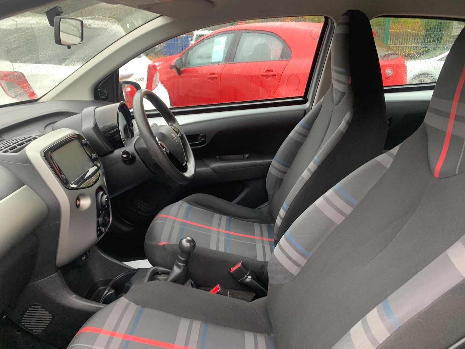 Used Peugeot 108 2015 for sale - 76538781: Photo 31