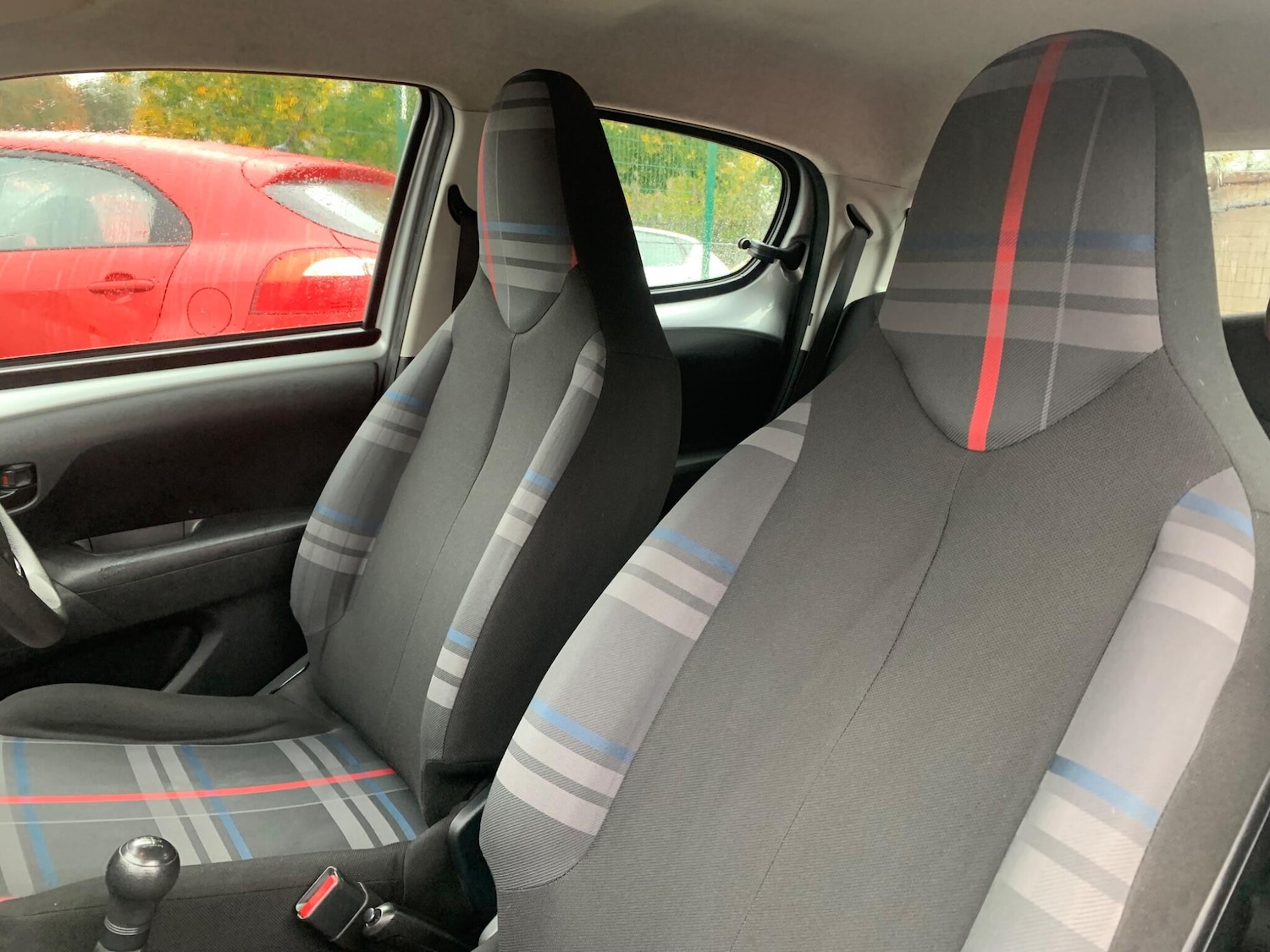 Used Peugeot 108 2015 for sale - 76538781: Photo 32