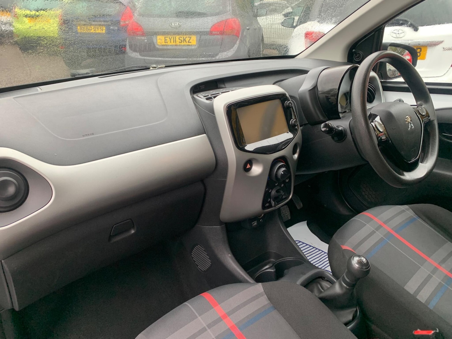 Used Peugeot 108 2015 for sale - 76538781: Photo 36