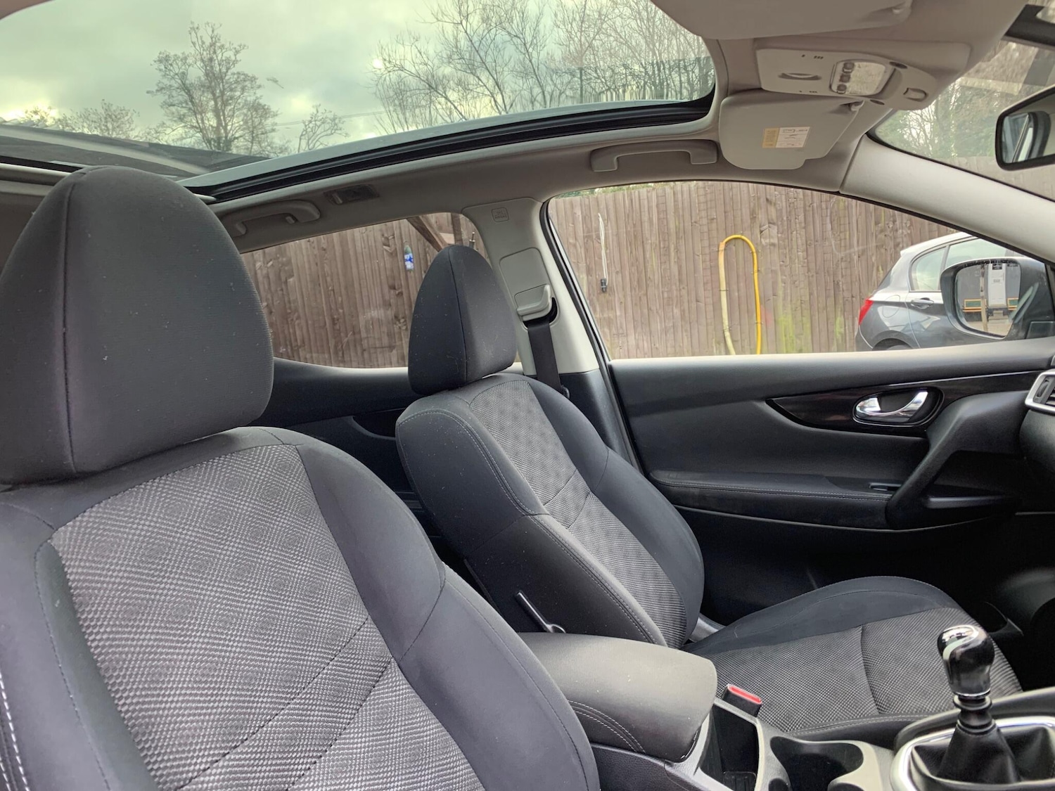 Used Nissan Qashqai 2015 for sale - 77081681: Photo 14