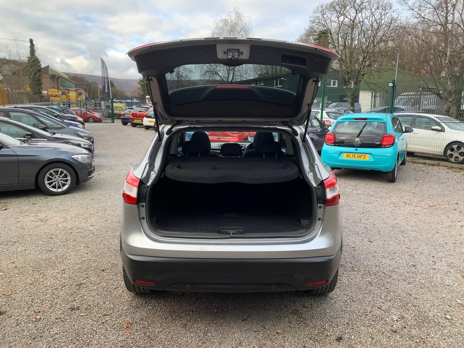 Used Nissan Qashqai 2015 for sale - 77081681: Photo 29