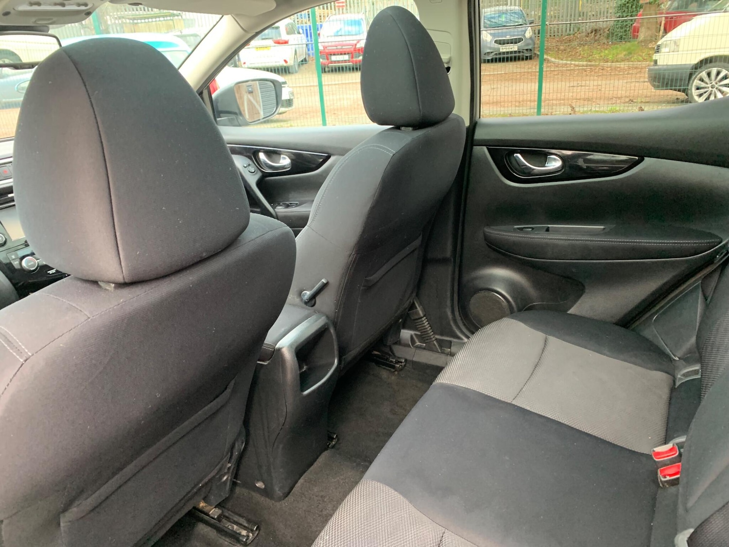 Used Nissan Qashqai 2015 for sale - 77081681: Photo 33