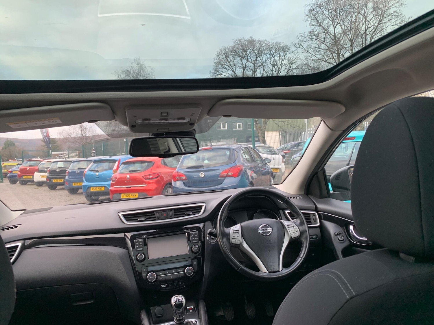 Used Nissan Qashqai 2015 for sale - 77081681: Photo 38