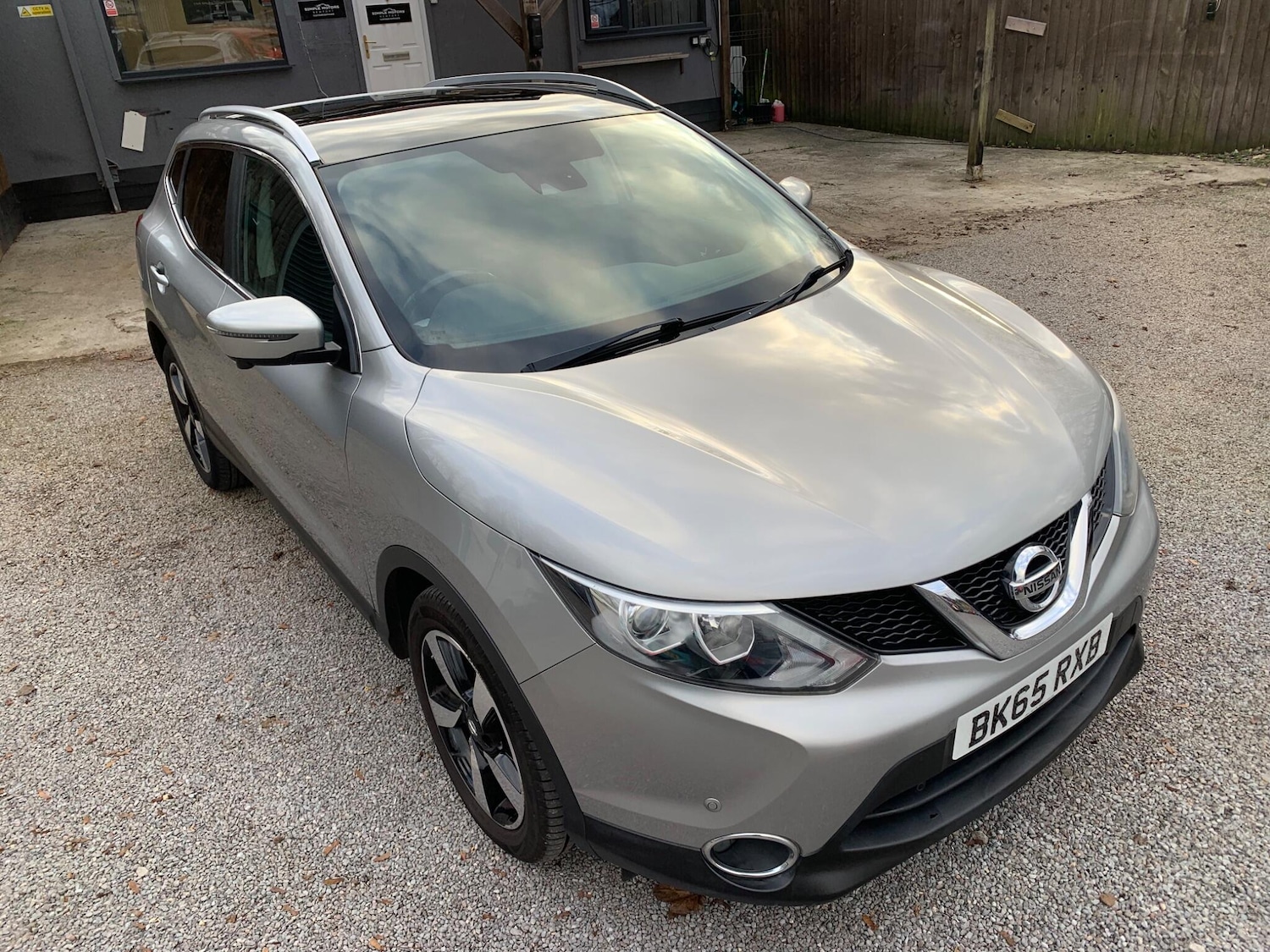 Used Nissan Qashqai 2015 for sale - 77081681: Photo 81