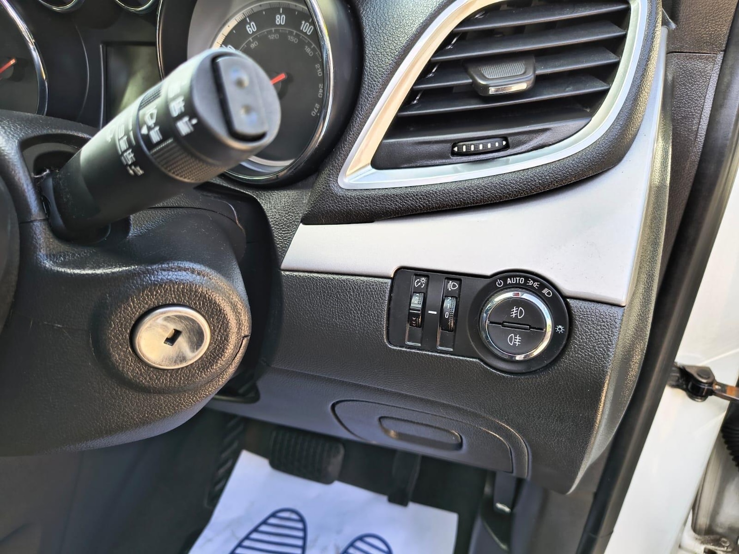 Used Vauxhall Mokka 2015 for sale - 76158573: Photo 73