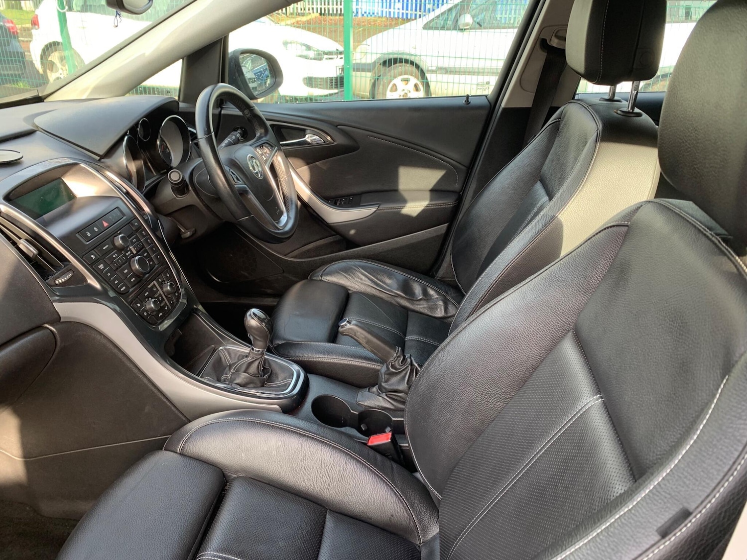 Used Vauxhall Astra 2013 for sale - 77330962: Photo 39