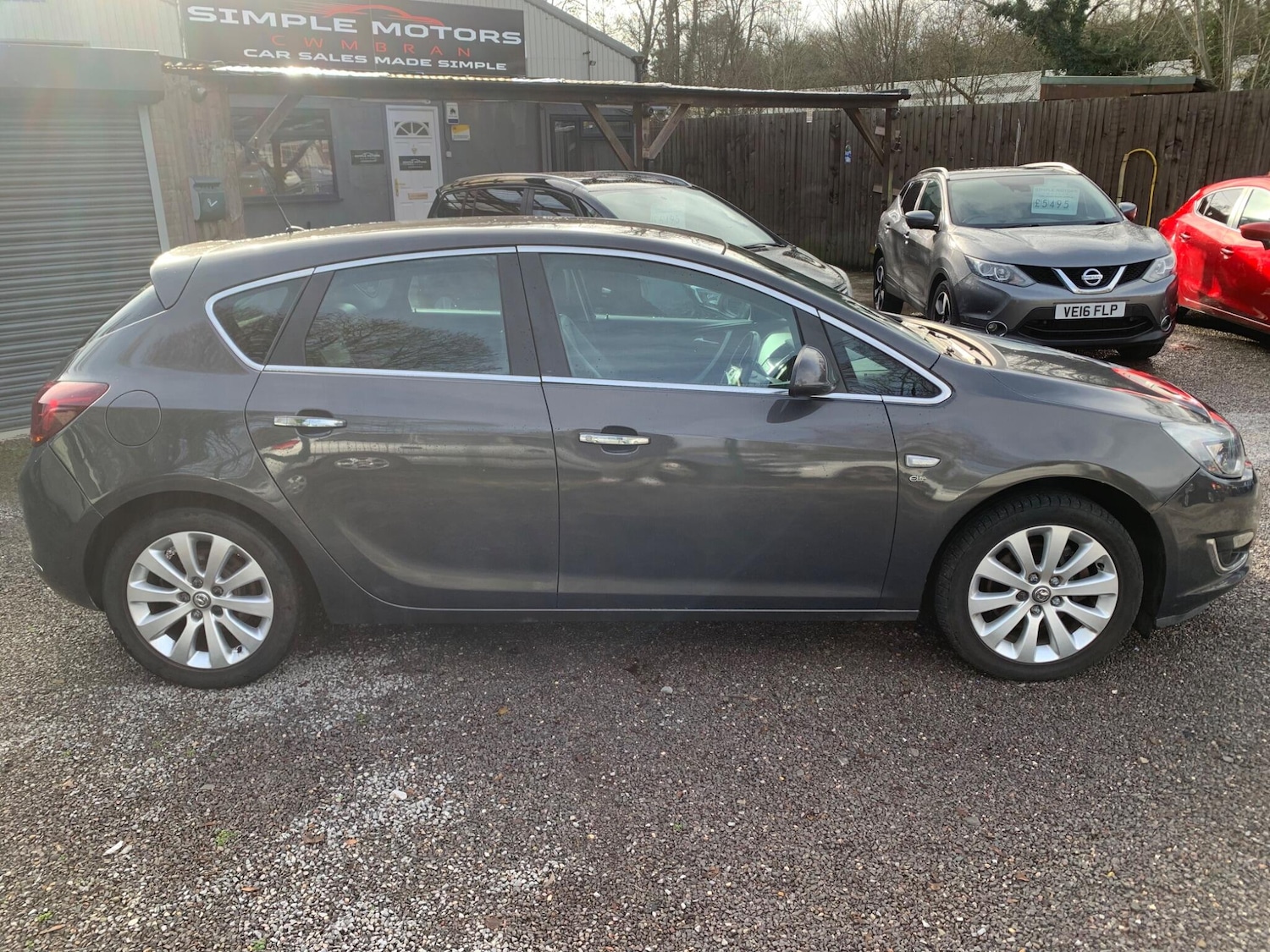 Used Vauxhall Astra 2013 for sale - 77330962: Photo 5