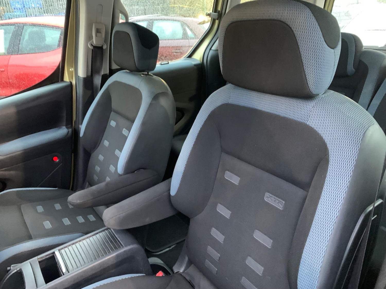 Used Citroen Berlingo for sale - 77549696: Photo 30