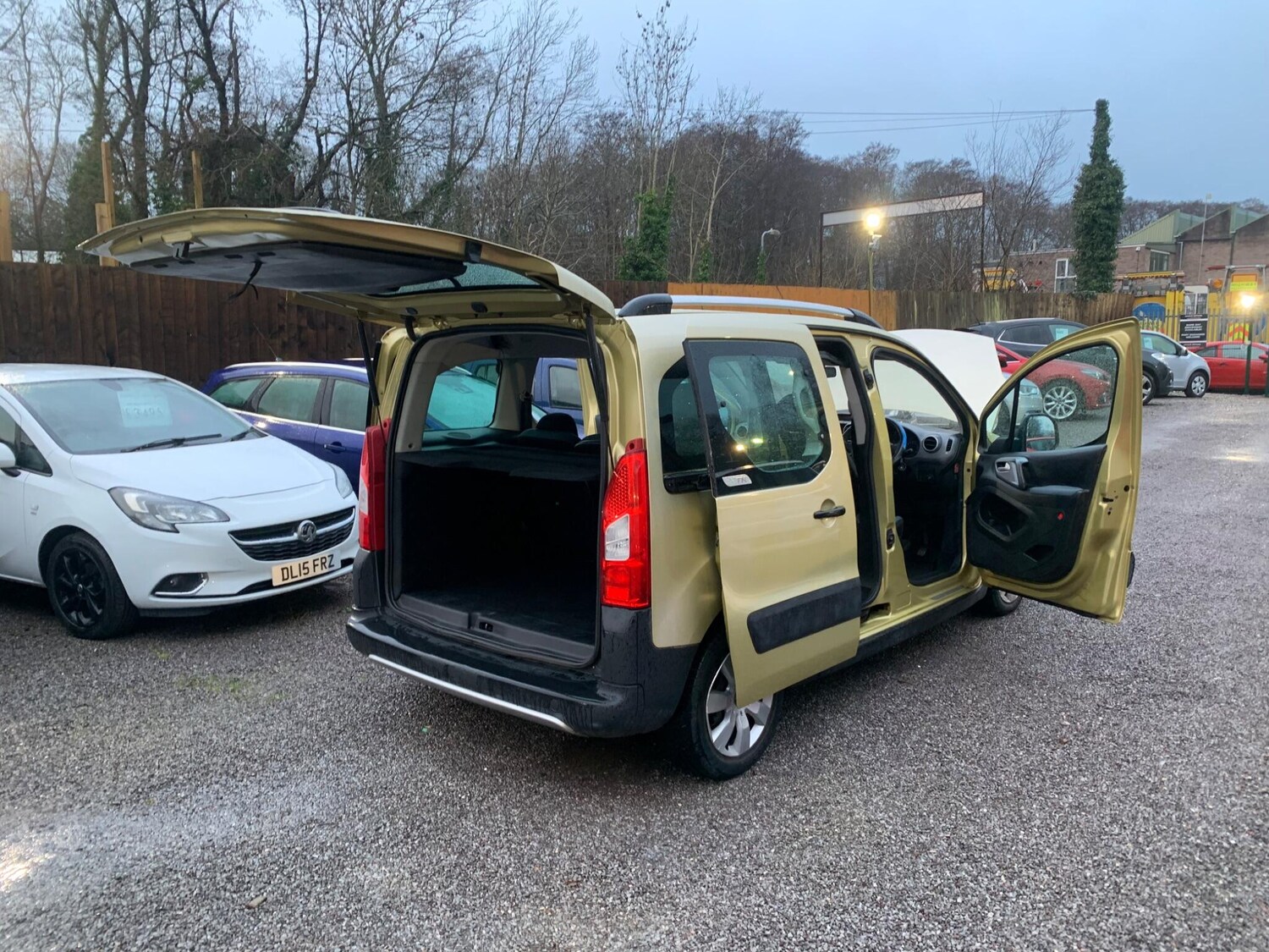 Used Citroen Berlingo for sale - 77549696: Photo 45