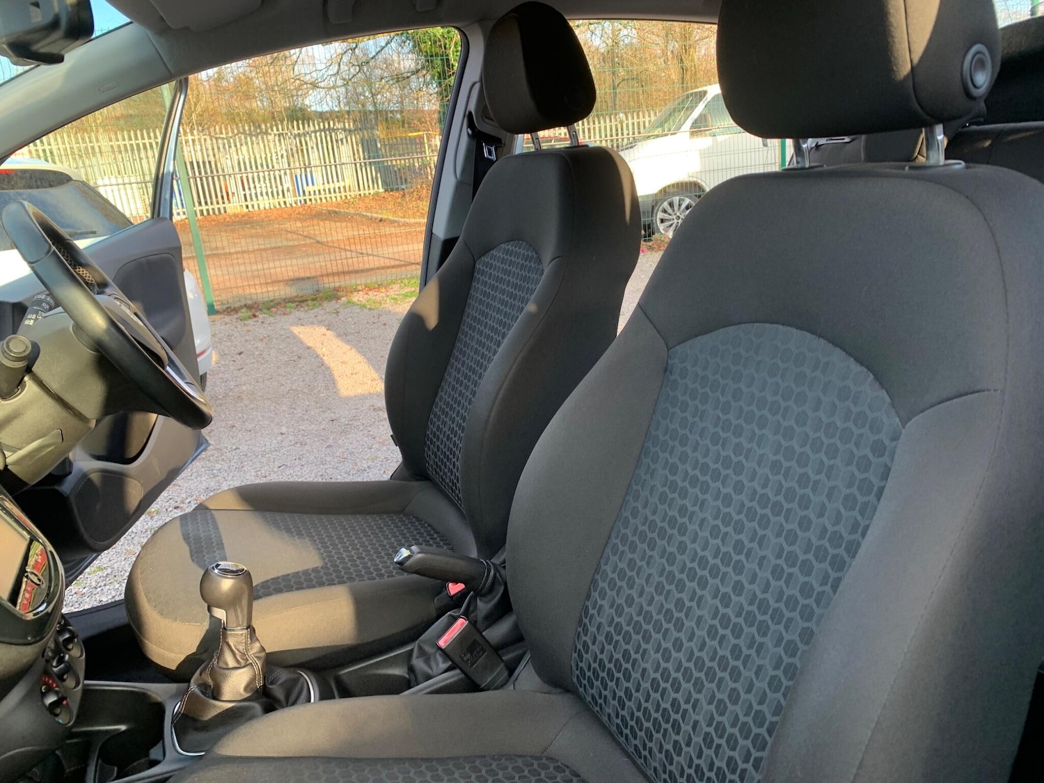 Used Vauxhall Corsa 2014 for sale - 77049919: Photo 48