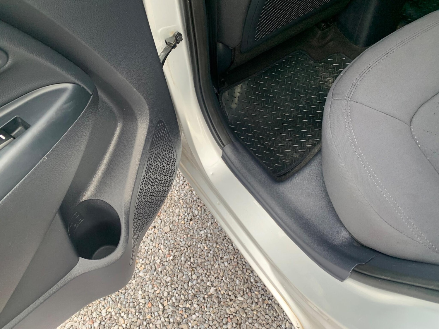 Used Kia Rio 2014 for sale - 76377827: Photo 33