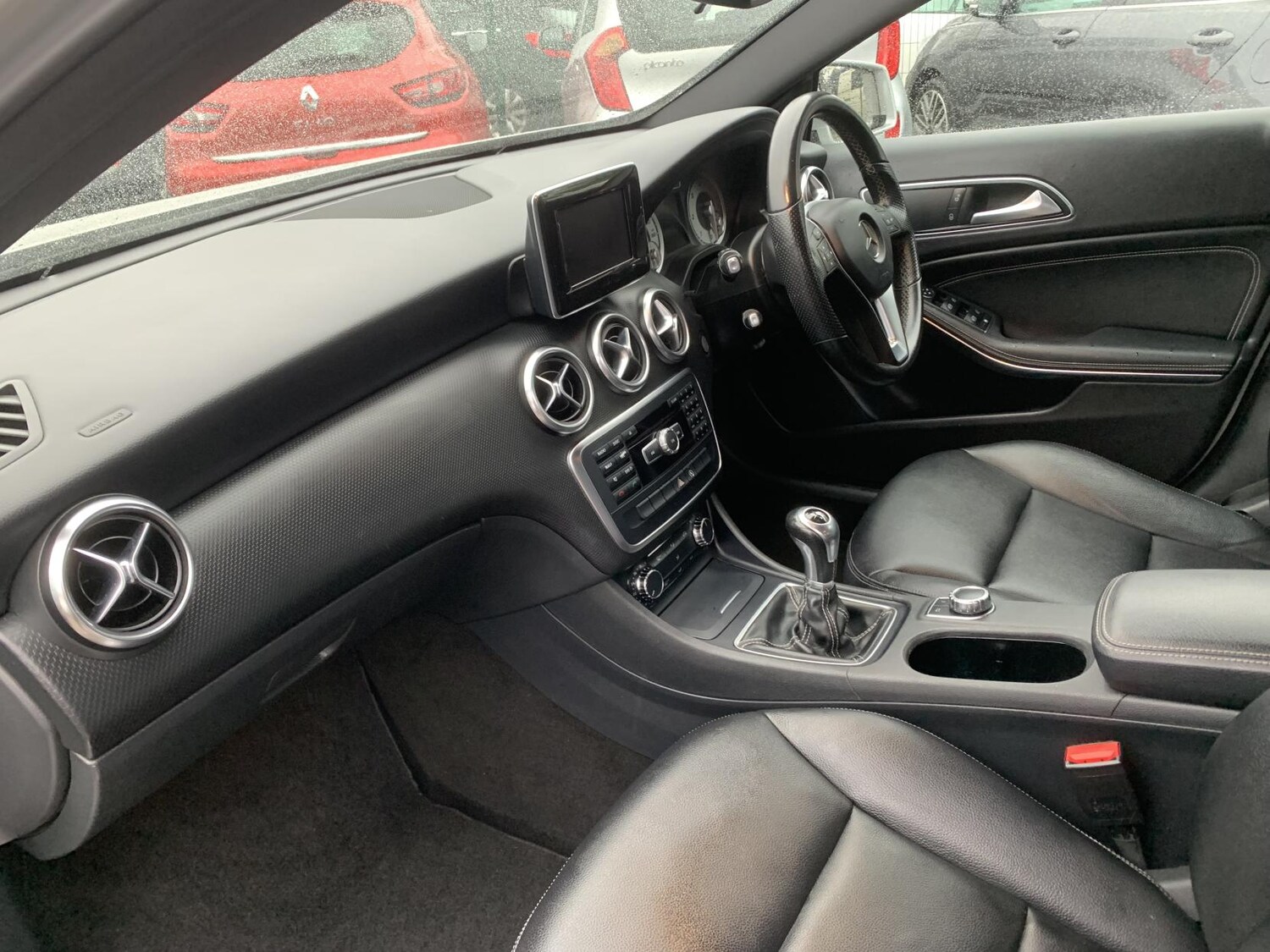 Used Mercedes-Benz A-Class 2015 for sale - 77848295: Photo 33