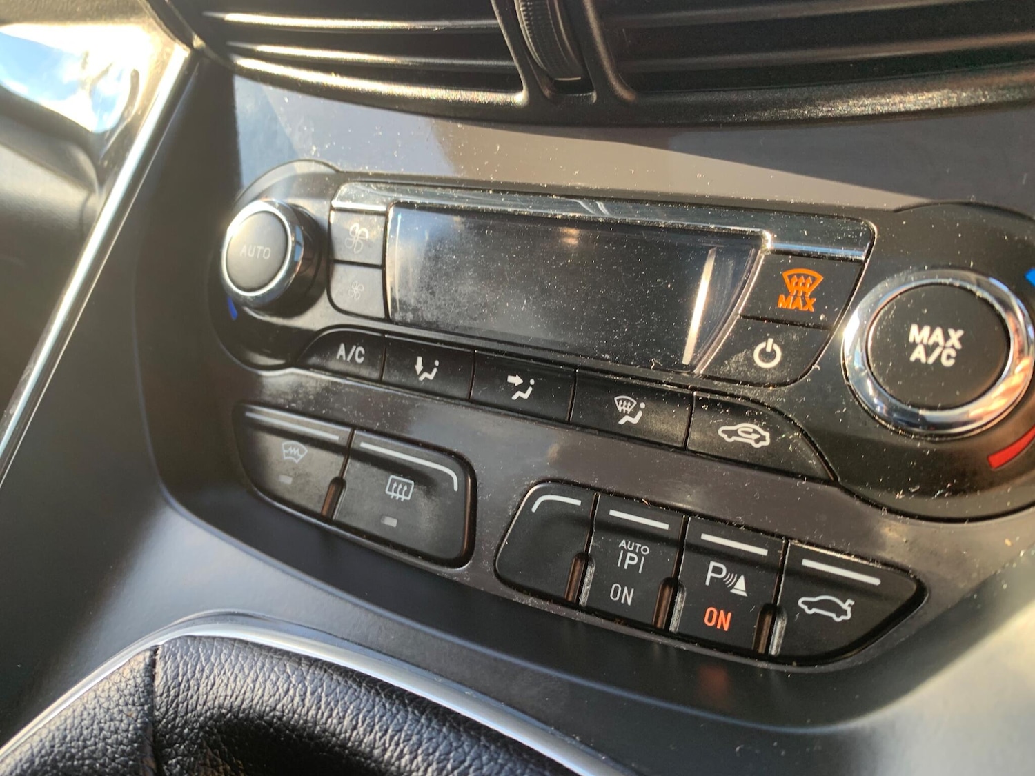 Used Ford Kuga 2013 for sale - 76899207: Photo 21