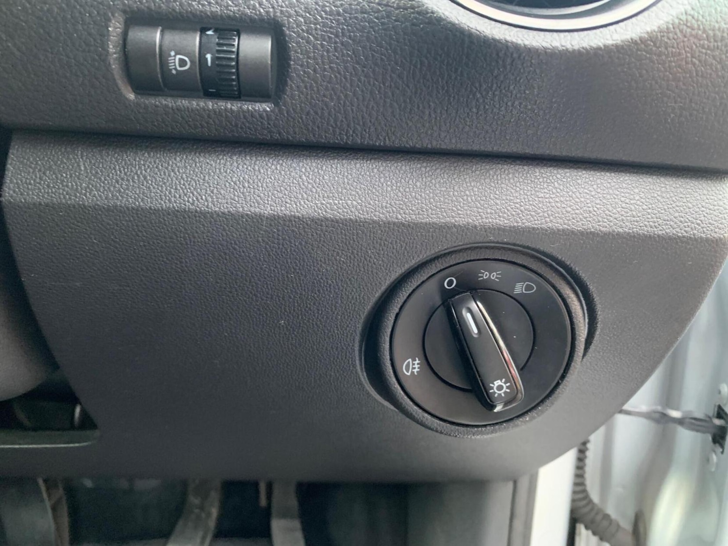 Used Volkswagen up! 2014 for sale - 77591042: Photo 14