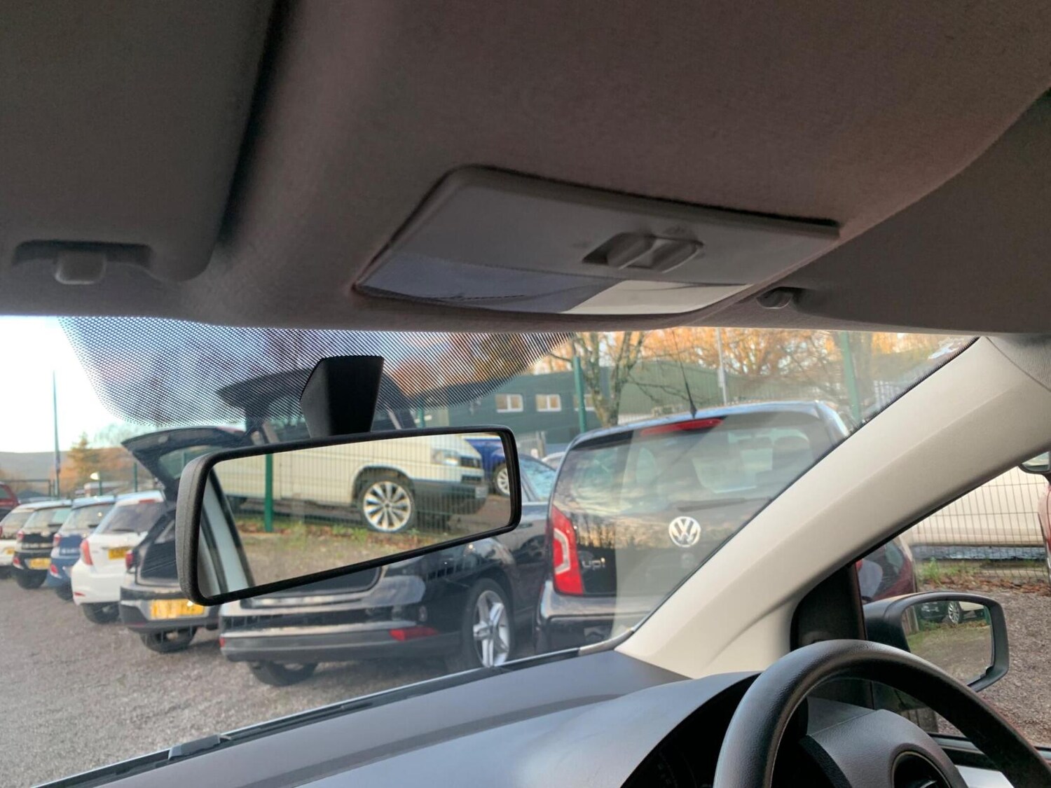 Used Volkswagen up! 2014 for sale - 77591042: Photo 37