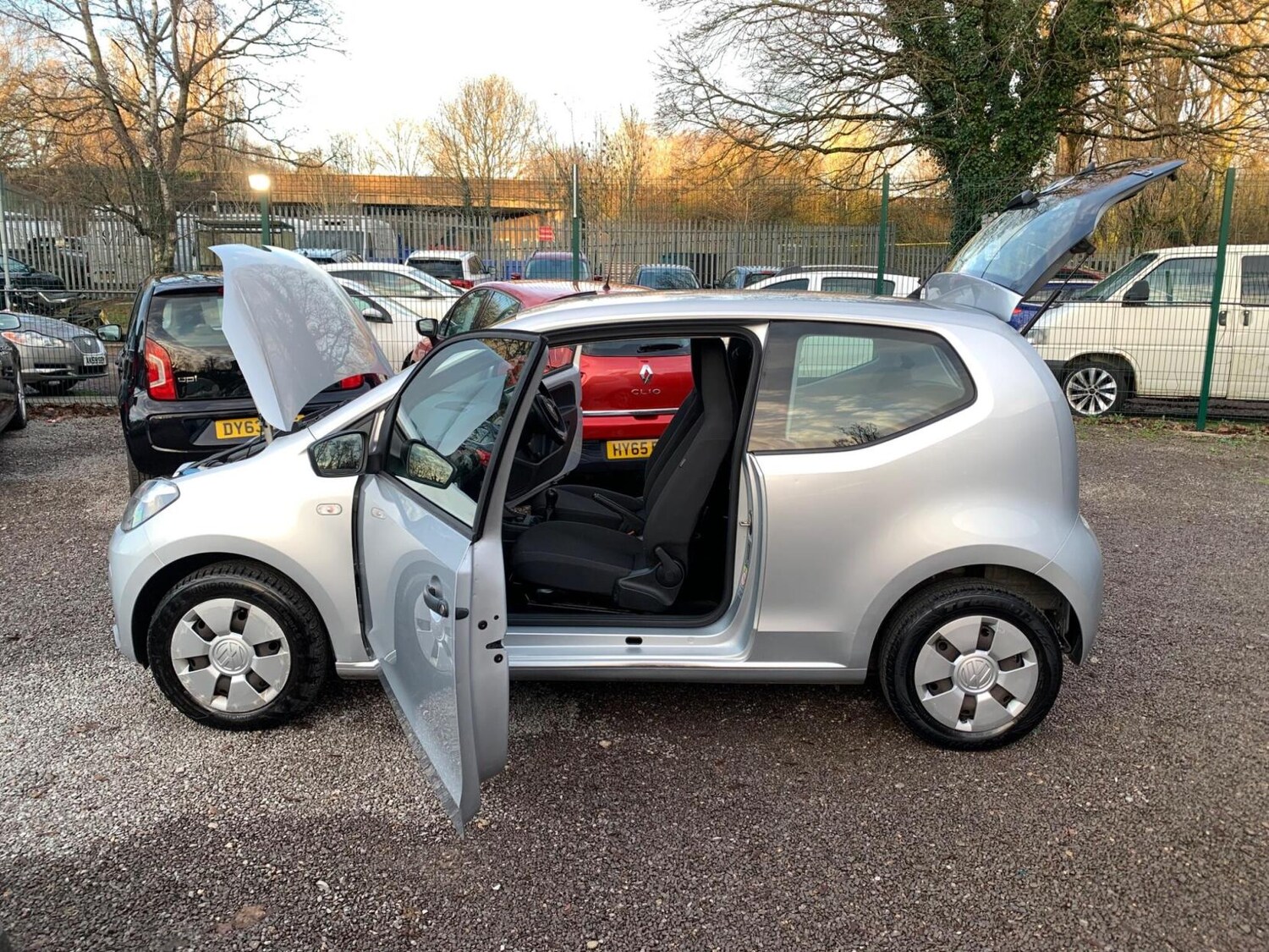 Used Volkswagen up! 2014 for sale - 77591042: Photo 53
