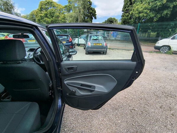 Used Ford Fiesta 2010 for sale - 75544055: Photo 18