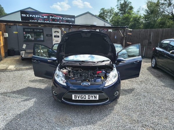 Used Ford Fiesta 2010 for sale - 75544055: Photo 38