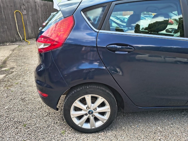 Used Ford Fiesta 2010 for sale - 75544055: Photo 48