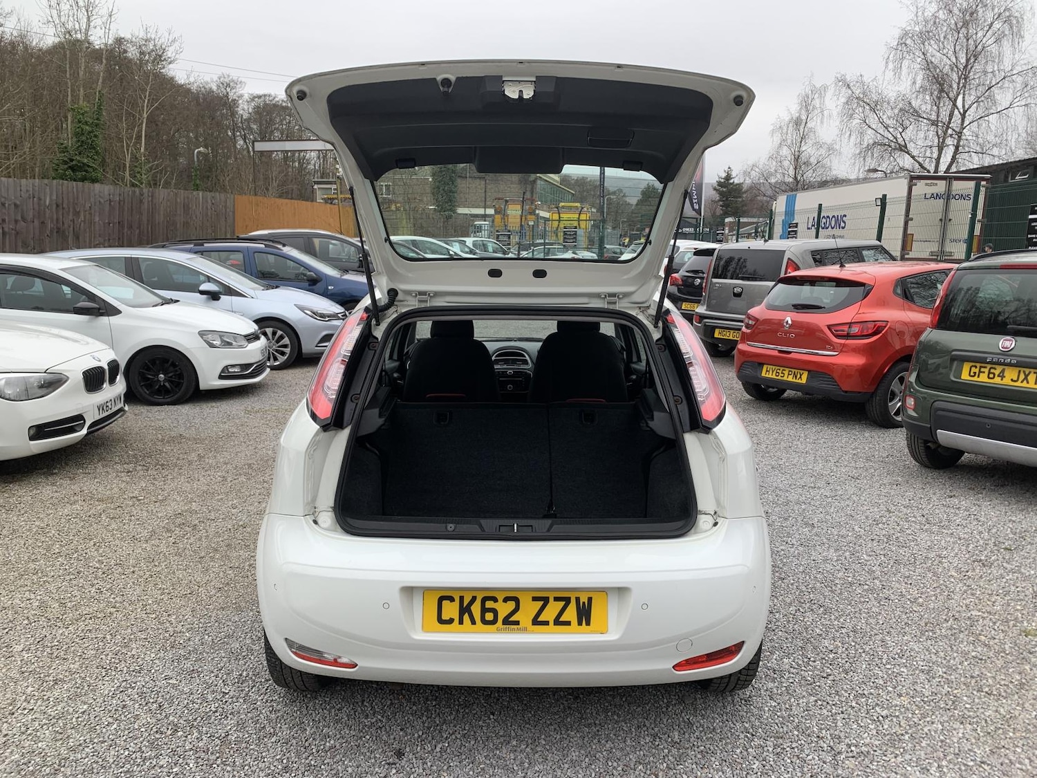 Used Fiat Punto 2012 for sale - 77732769: Photo 23