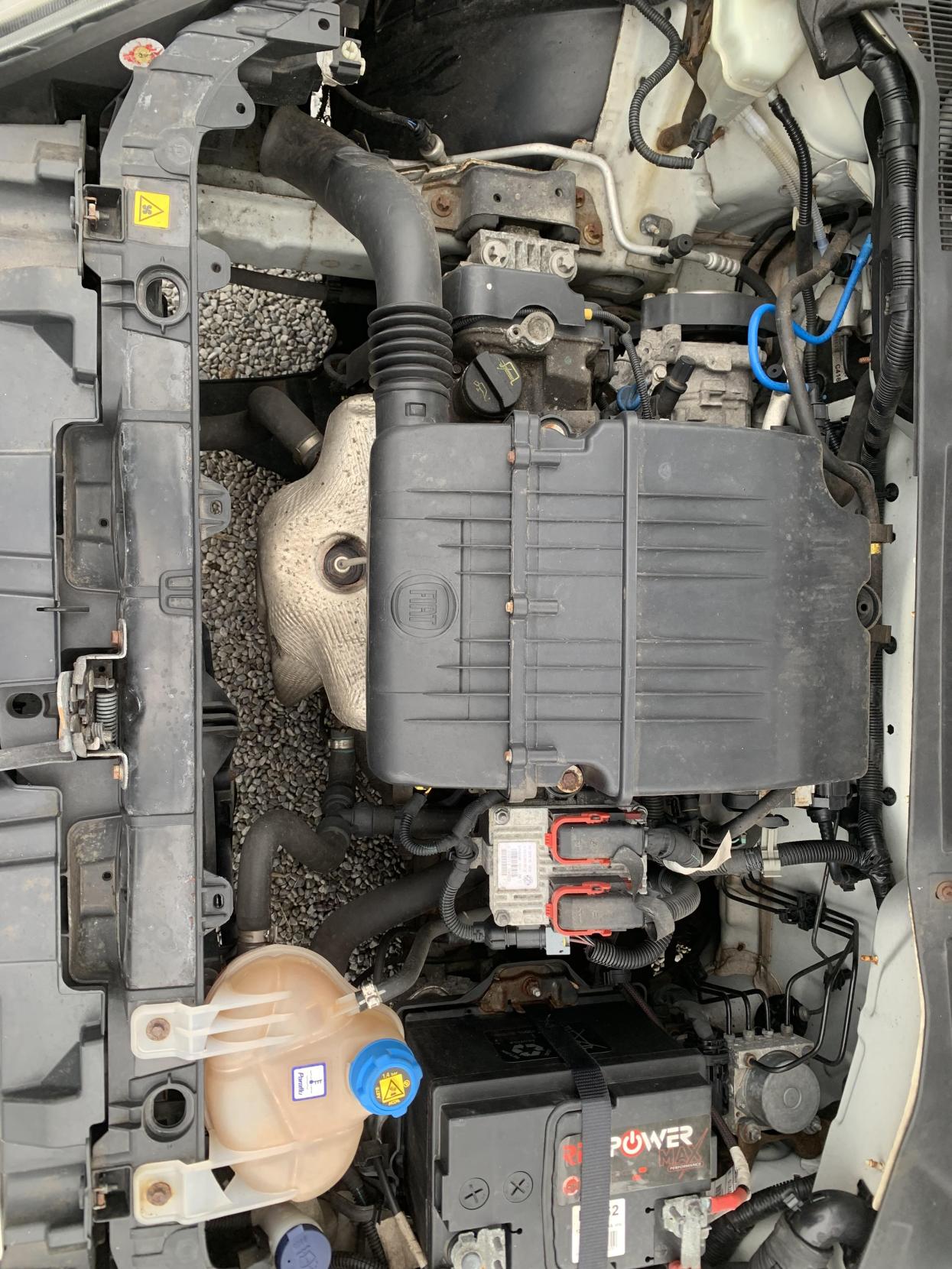 Used Fiat Punto 2012 for sale - 77732769: Photo 38