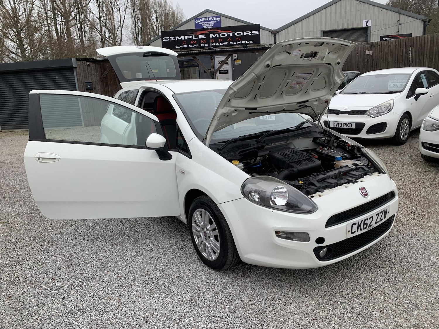 Used Fiat Punto 2012 for sale - 77732769: Photo 41
