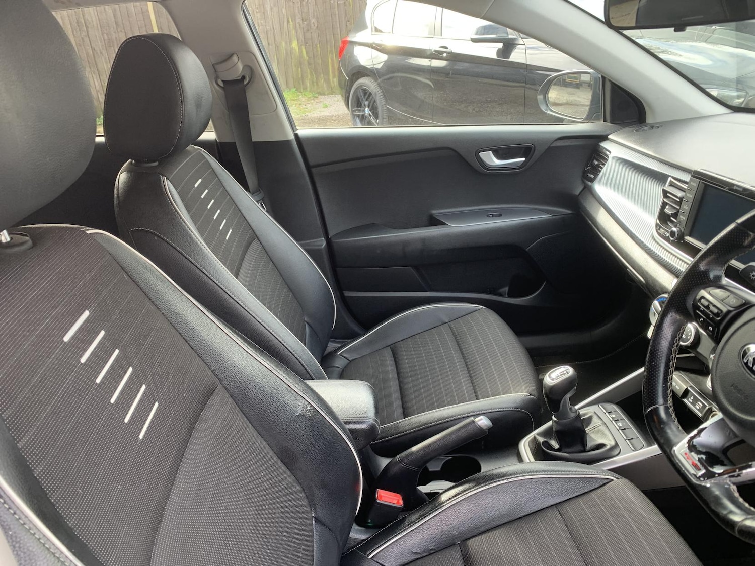 Used Kia Rio 2019 for sale - 77822701: Photo 15