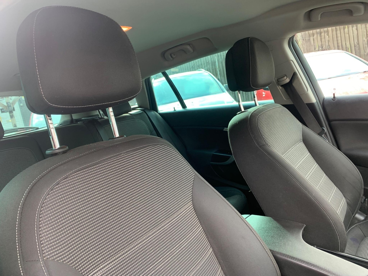 Used Vauxhall Insignia 2015 for sale - 76645340: Photo 11