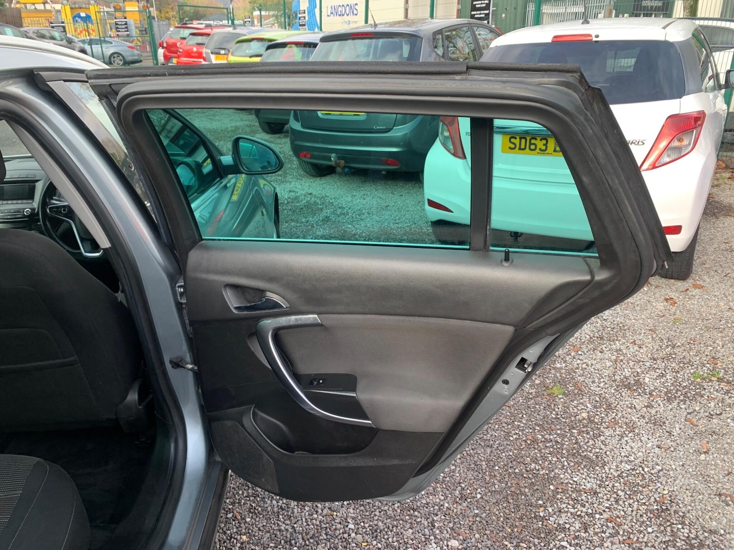 Used Vauxhall Insignia 2015 for sale - 76645340: Photo 20