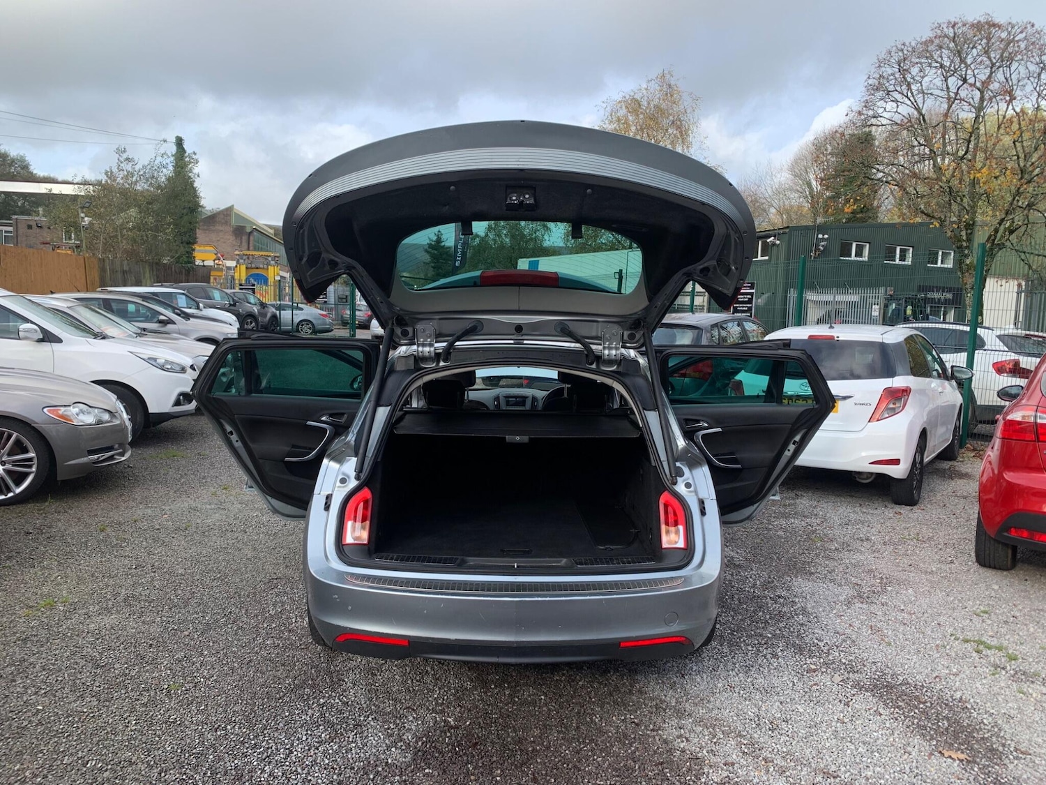 Used Vauxhall Insignia 2015 for sale - 76645340: Photo 51