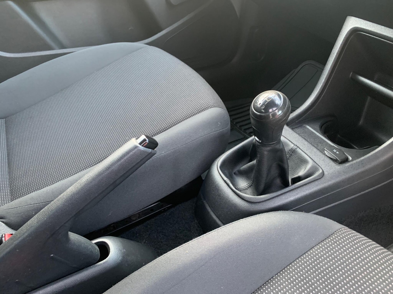 Used Volkswagen up! 2014 for sale - 76964994: Photo 13