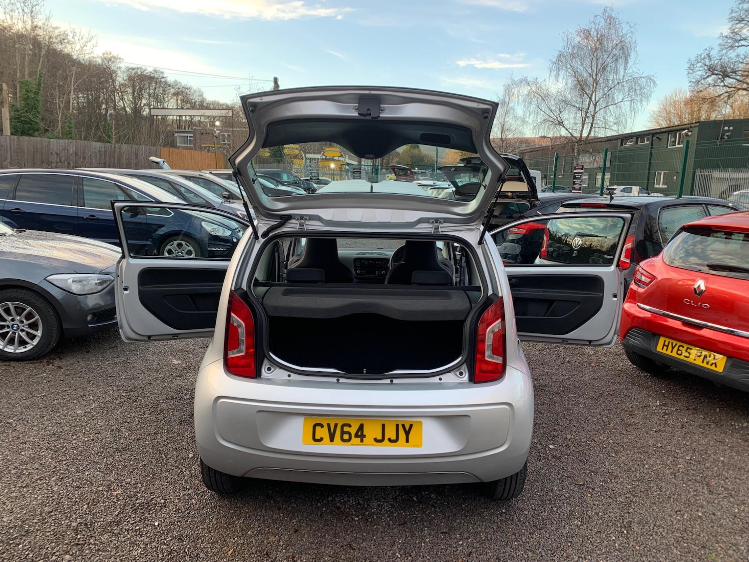 Used Volkswagen up! 2014 for sale - 76964994: Photo 49