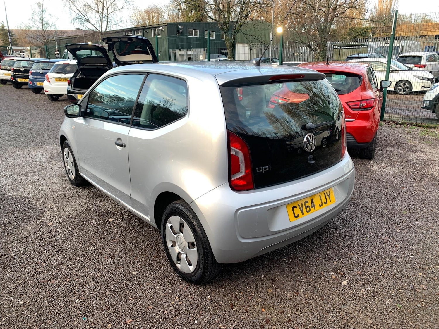 Used Volkswagen up! 2014 for sale - 76964994: Photo 6