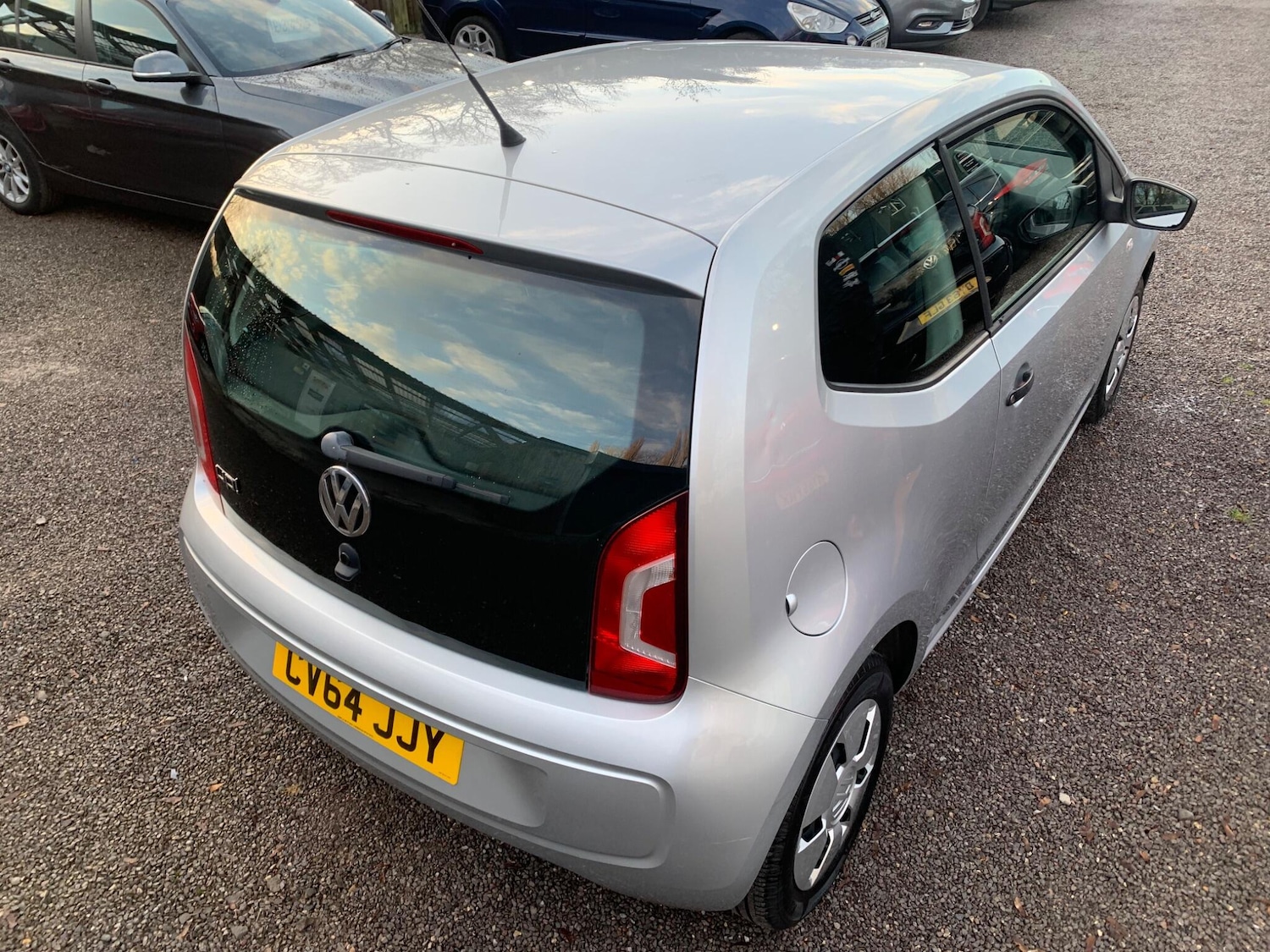 Used Volkswagen up! 2014 for sale - 76964994: Photo 81