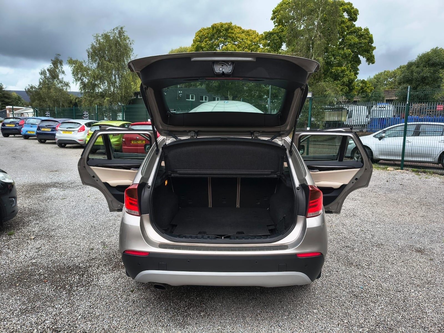 Vehicle 83