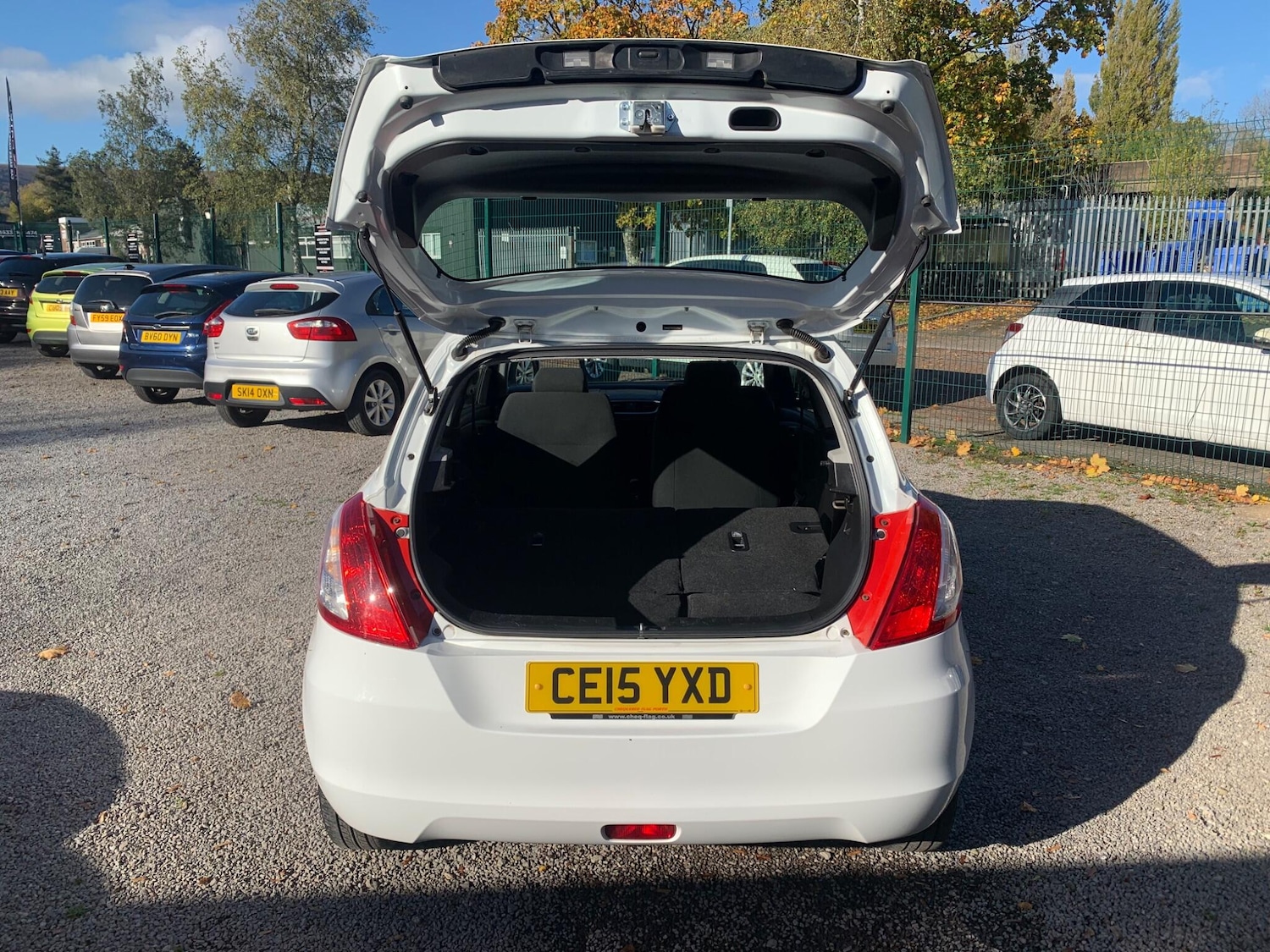 Used Suzuki Swift 2015 for sale - 76377297: Photo 21