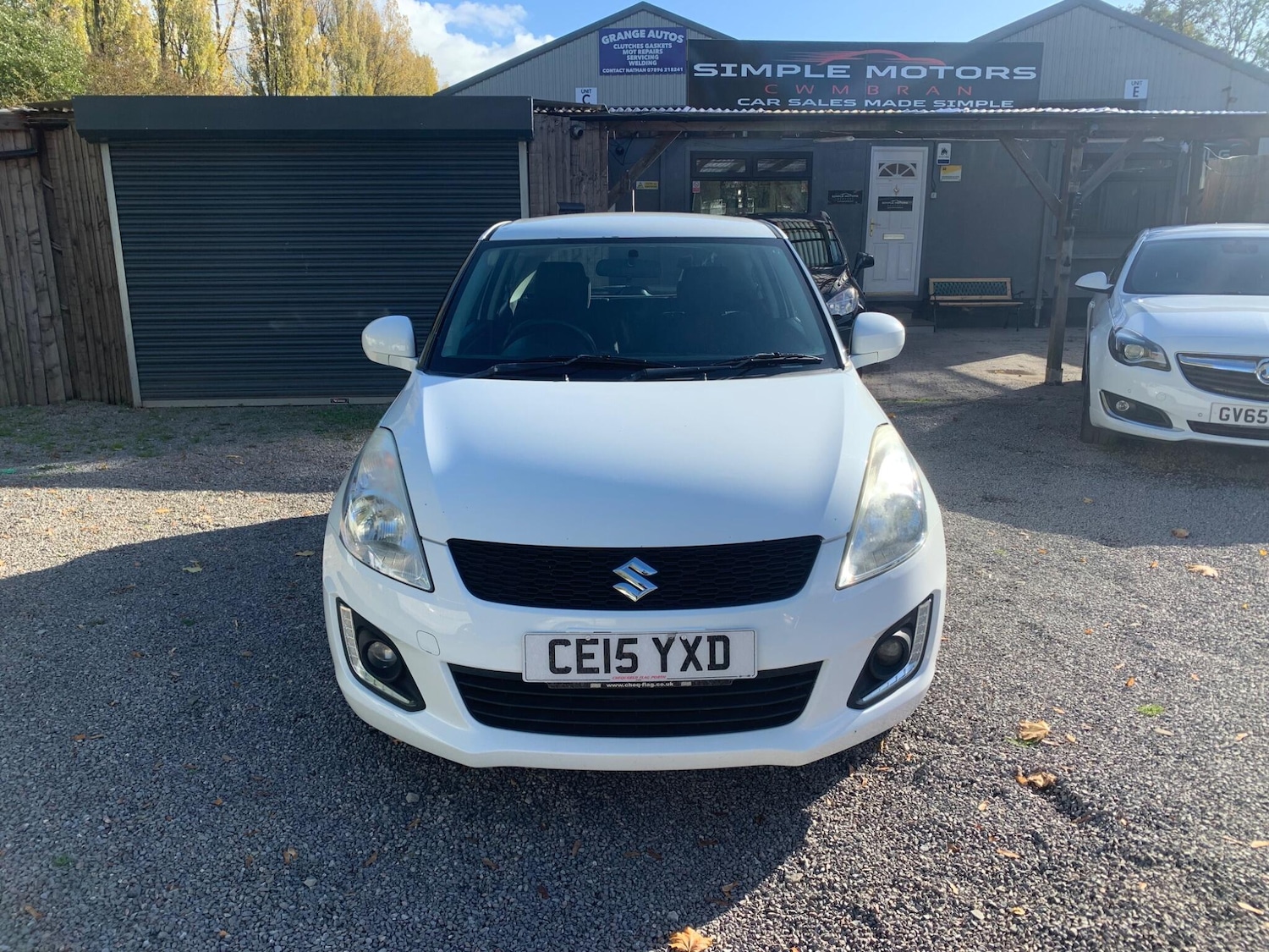 Used Suzuki Swift 2015 for sale - 76377297: Photo 3