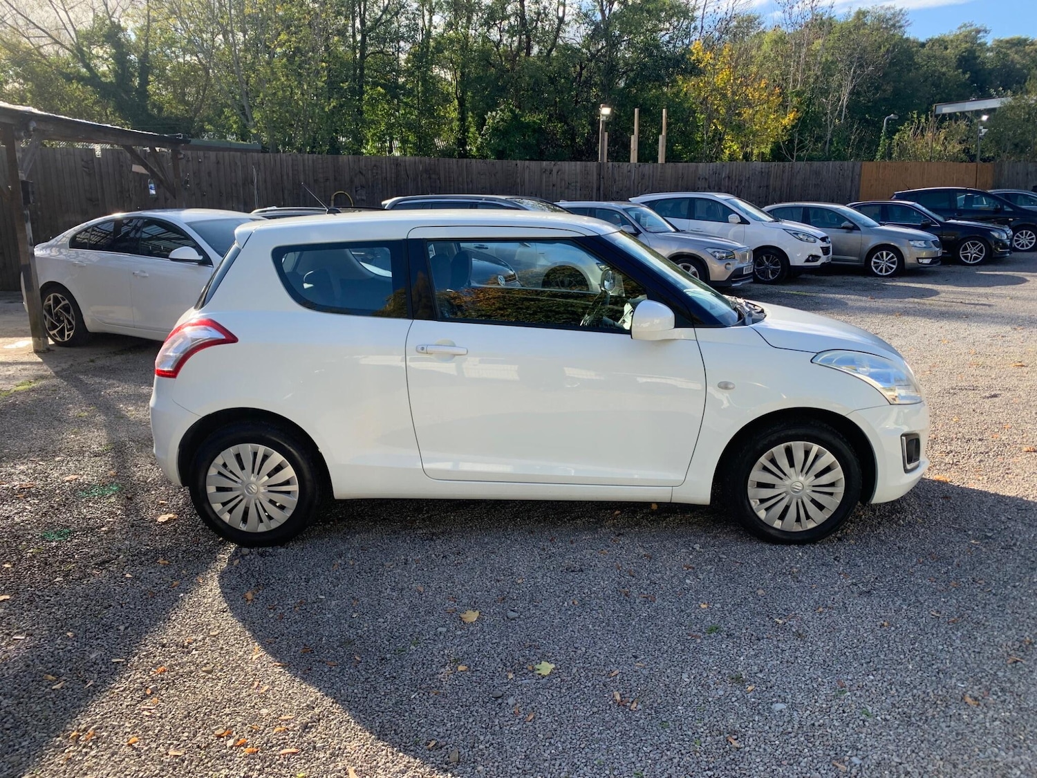 Used Suzuki Swift 2015 for sale - 76377297: Photo 5