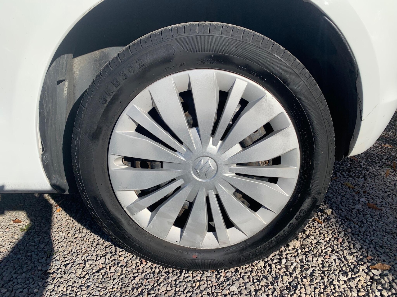 Used Suzuki Swift 2015 for sale - 76377297: Photo 51