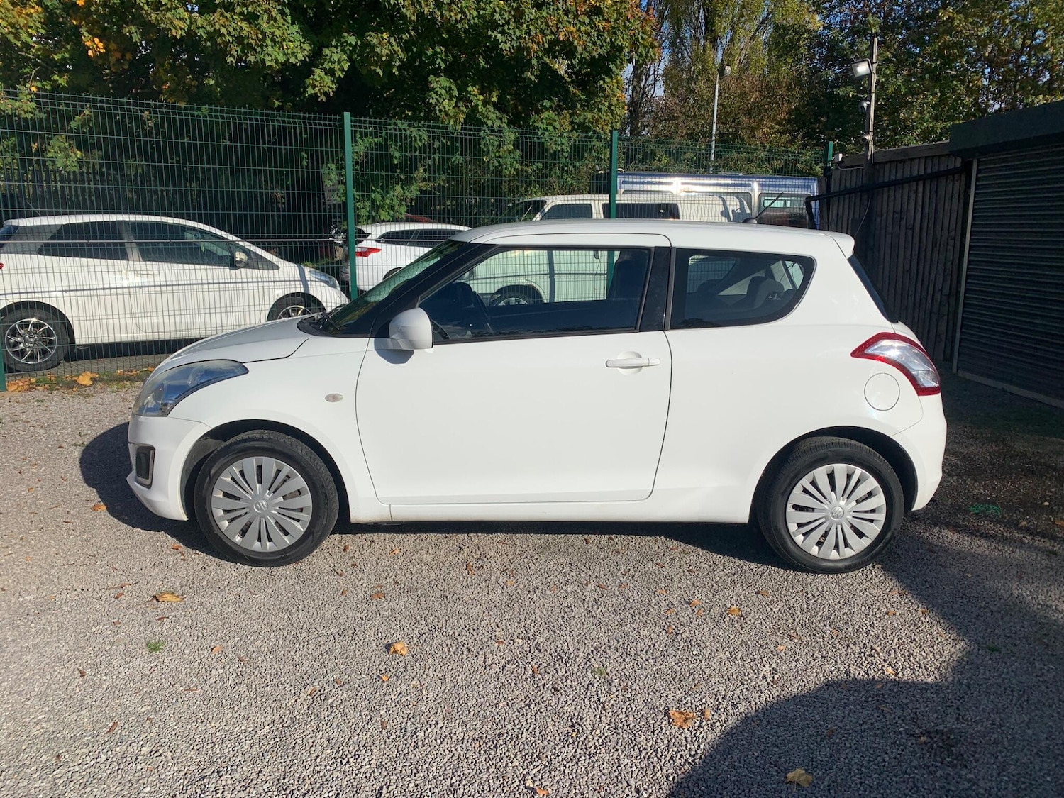 Used Suzuki Swift 2015 for sale - 76377297: Photo 9
